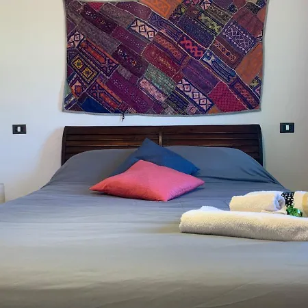 Entire In Panoramic With Bathtub Apartment